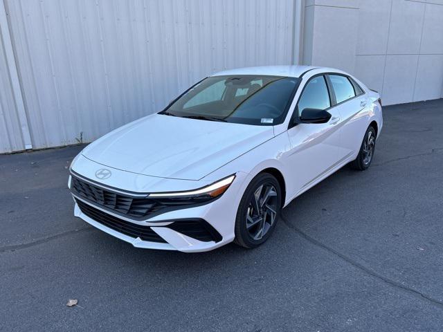 new 2025 Hyundai Elantra car, priced at $28,588