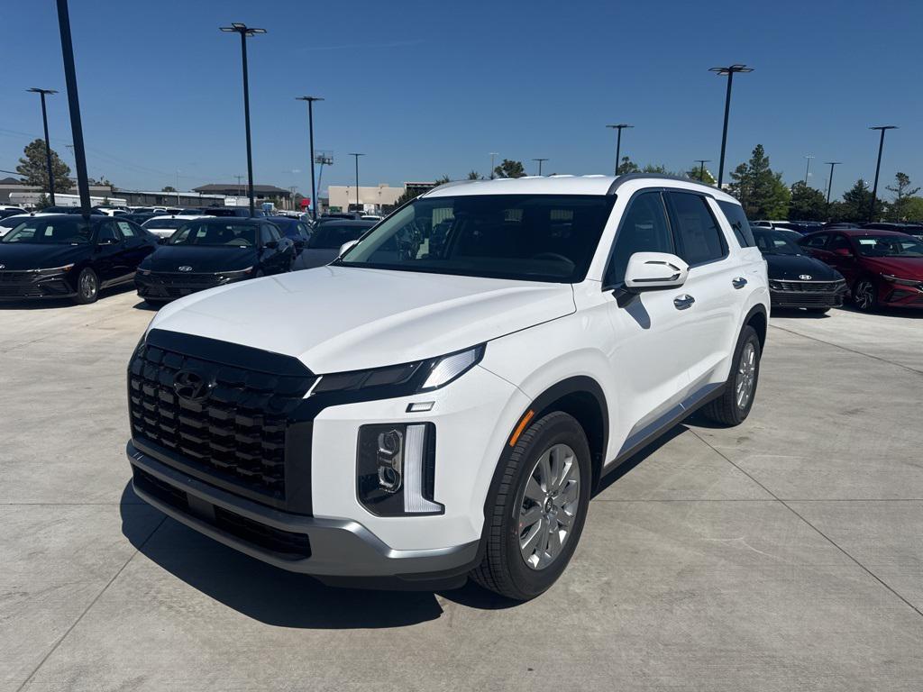 new 2025 Hyundai Palisade car, priced at $38,298