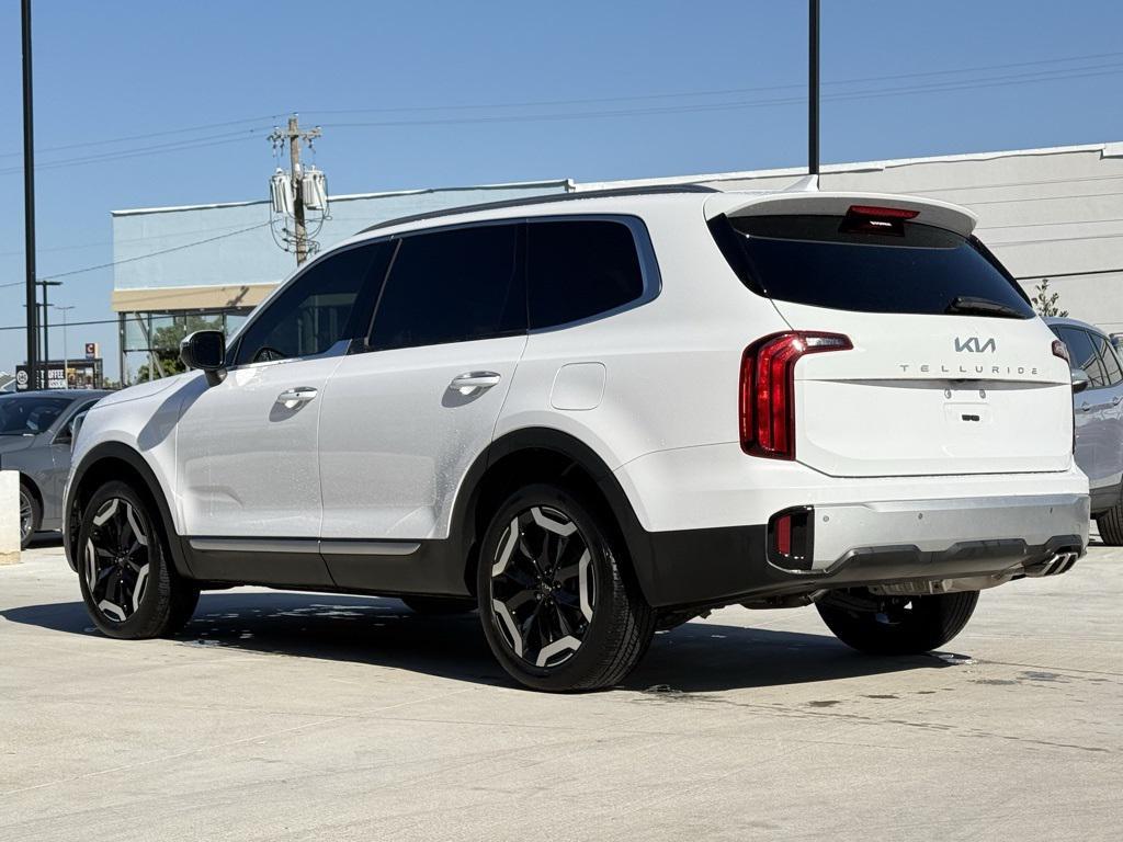 used 2024 Kia Telluride car, priced at $33,498