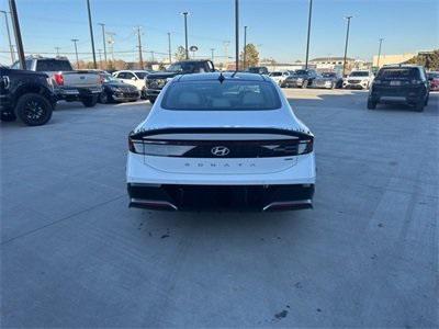 new 2024 Hyundai Sonata Hybrid car, priced at $33,400