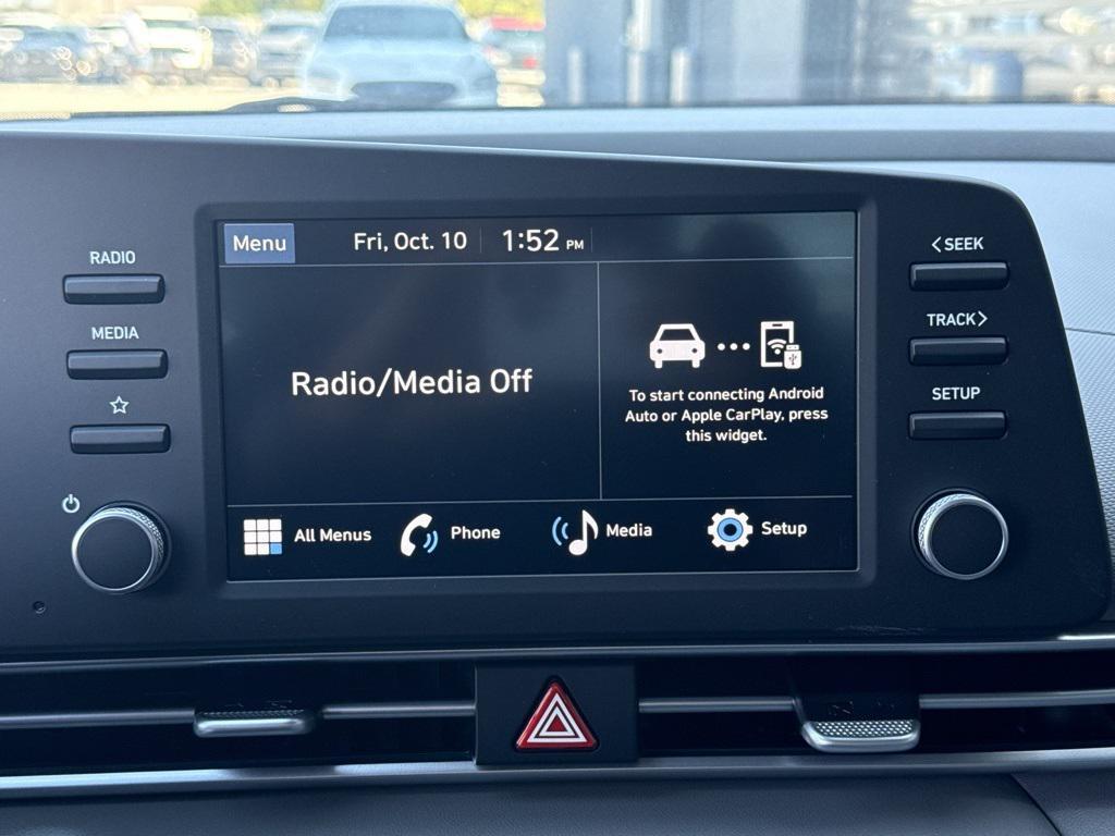 new 2025 Hyundai Elantra car, priced at $22,961