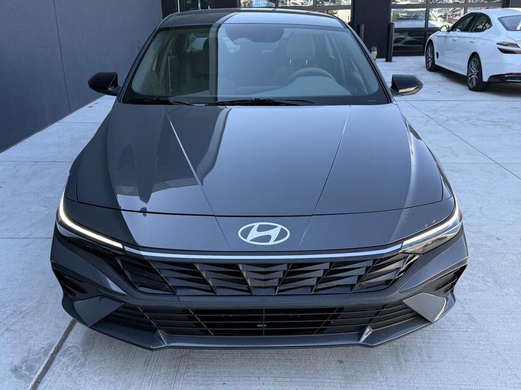 new 2025 Hyundai Elantra car, priced at $22,961