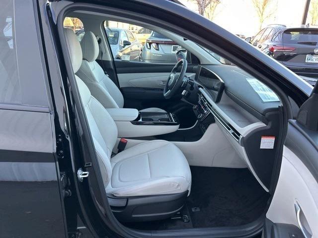 new 2025 Hyundai TUCSON Hybrid car, priced at $36,388
