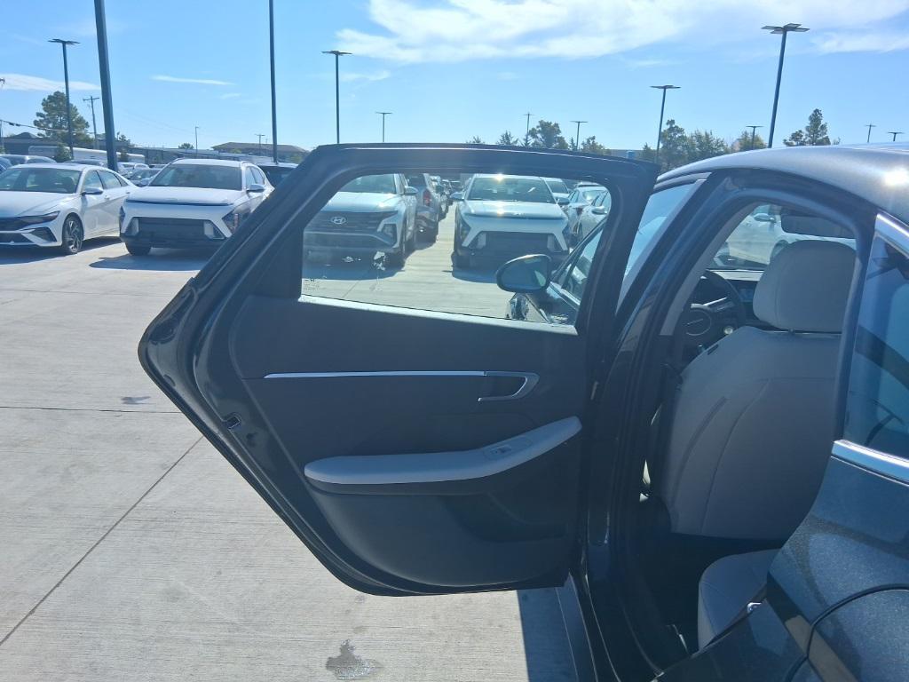 new 2025 Hyundai Sonata car, priced at $23,903