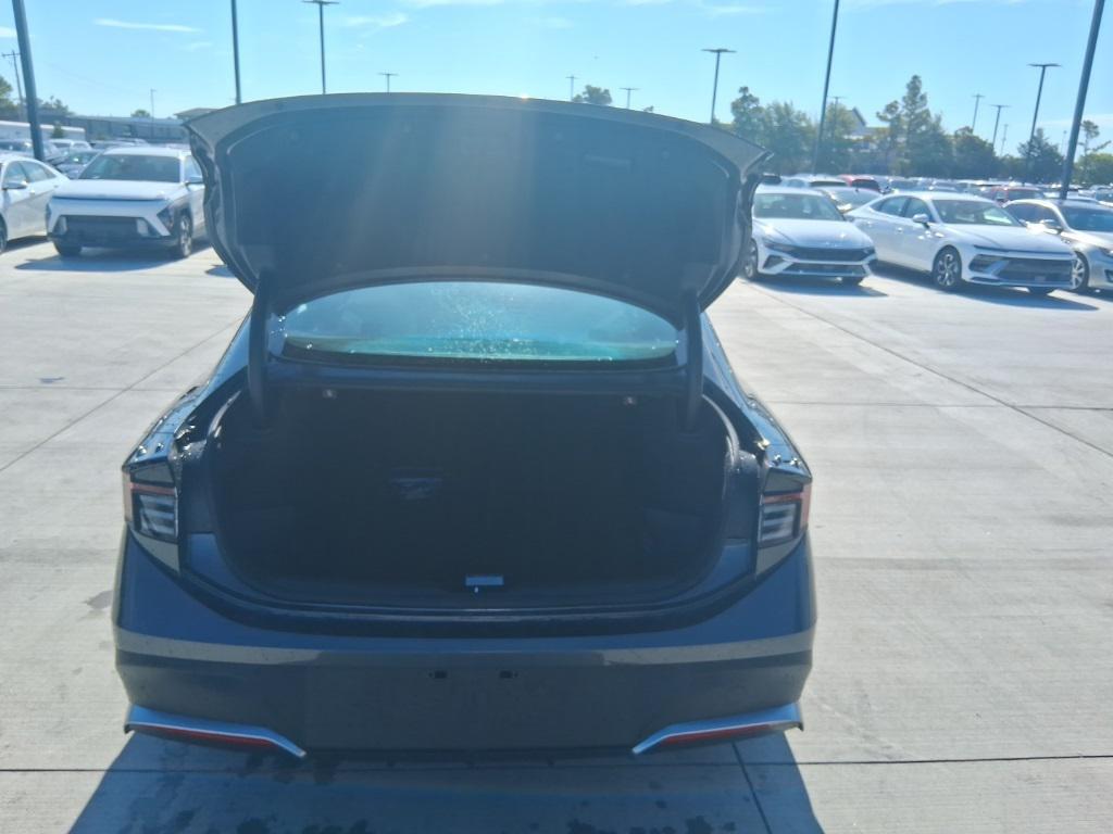 new 2025 Hyundai Sonata car, priced at $23,903