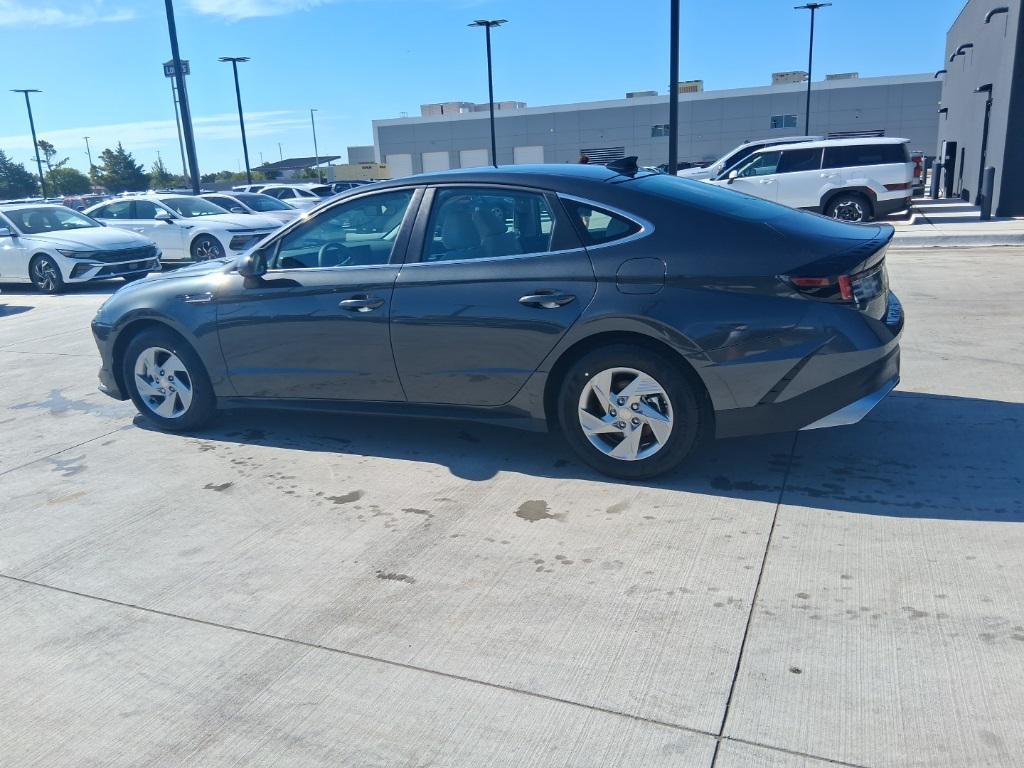 new 2025 Hyundai Sonata car, priced at $23,903