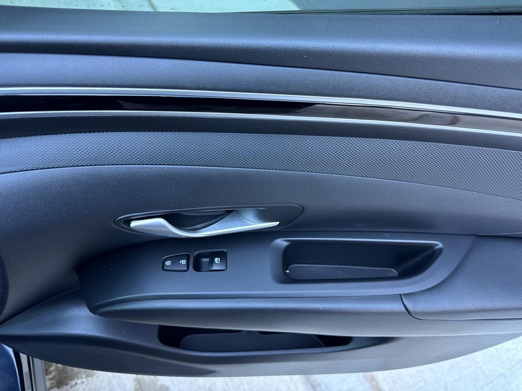 used 2022 Hyundai TUCSON Hybrid car, priced at $19,222