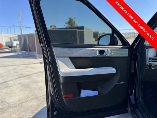 new 2025 Hyundai SANTA FE HEV car, priced at $47,602
