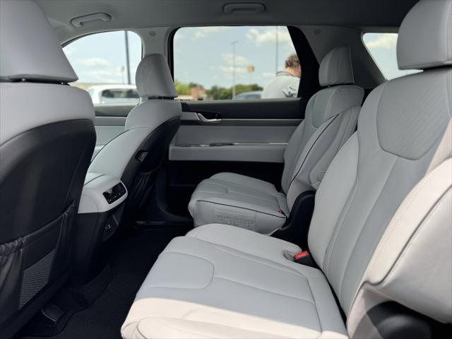 new 2025 Hyundai Palisade car, priced at $37,715
