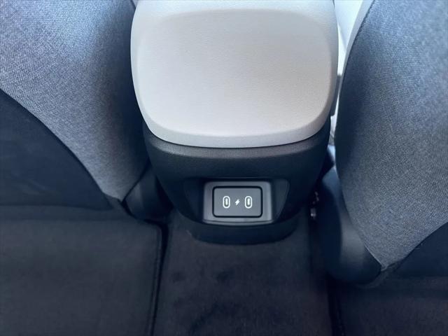 new 2025 Hyundai Elantra car, priced at $26,875