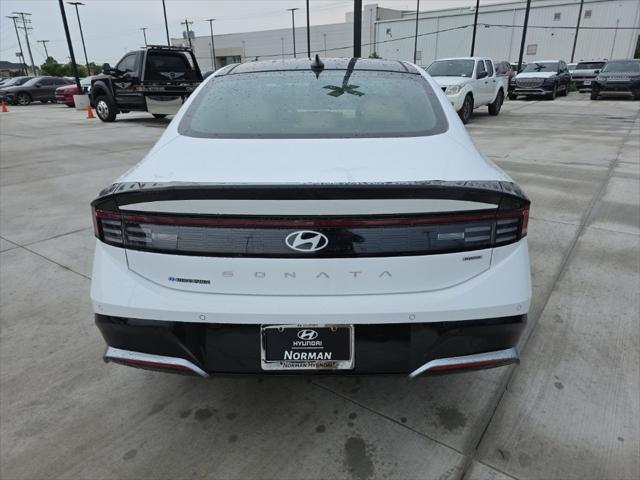new 2025 Hyundai Sonata Hybrid car, priced at $33,642