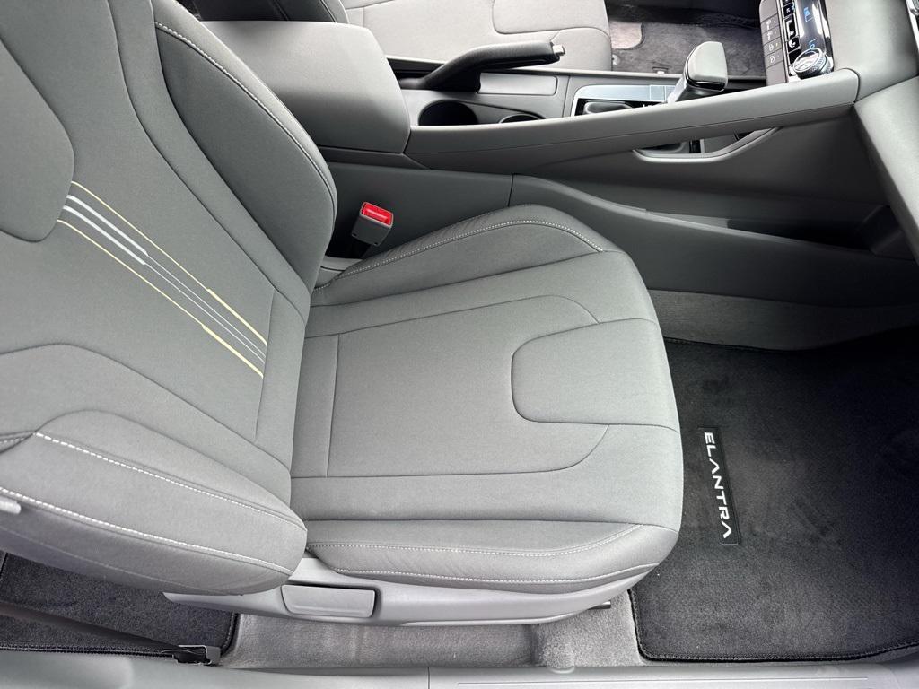 new 2025 Hyundai Elantra car, priced at $22,198