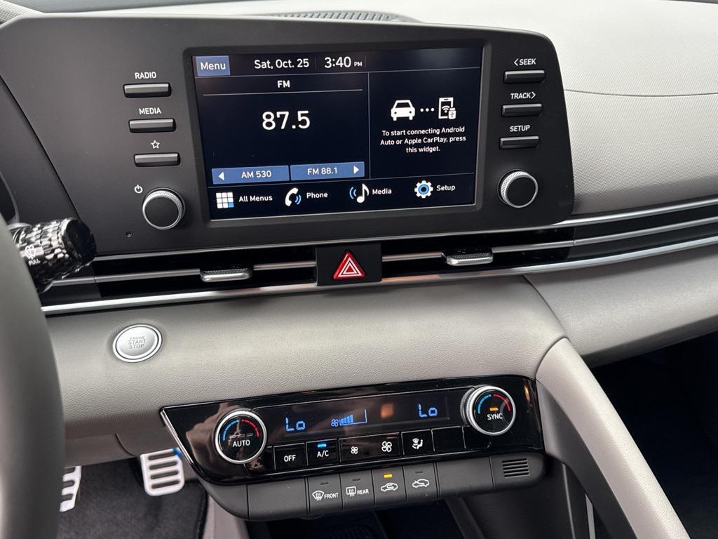 new 2025 Hyundai Elantra car, priced at $22,198
