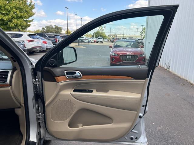 used 2013 Jeep Grand Cherokee car, priced at $6,888