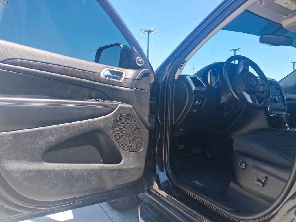 used 2012 Jeep Grand Cherokee car, priced at $8,998