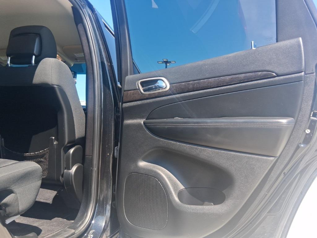 used 2012 Jeep Grand Cherokee car, priced at $8,998