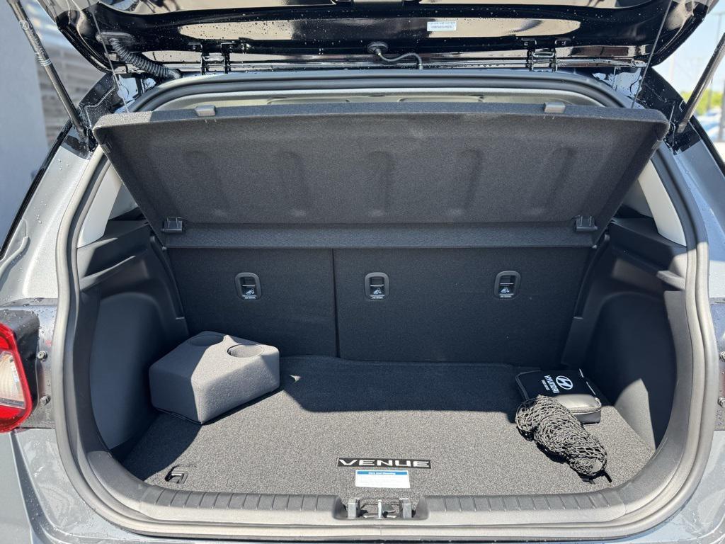 new 2025 Hyundai Venue car, priced at $22,816