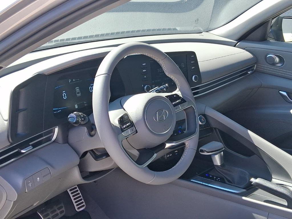 new 2025 Hyundai Elantra car, priced at $22,946