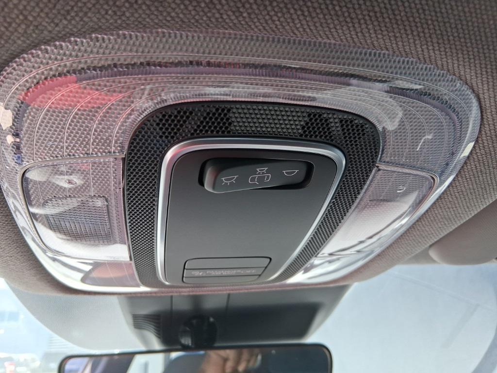 new 2025 Hyundai Elantra car, priced at $22,946