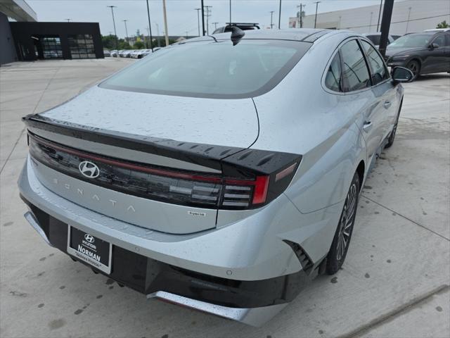 new 2025 Hyundai Sonata Hybrid car, priced at $33,149