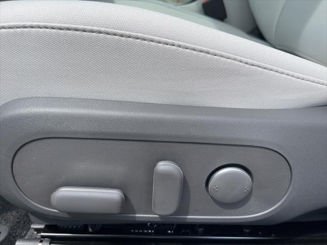 new 2025 Hyundai Kona car, priced at $23,668