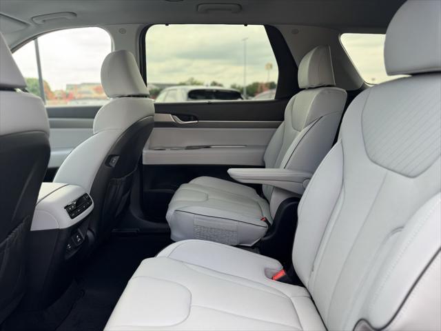 new 2025 Hyundai Palisade car, priced at $40,407