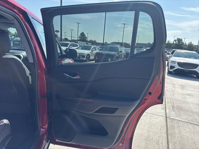used 2023 GMC Acadia car, priced at $31,667
