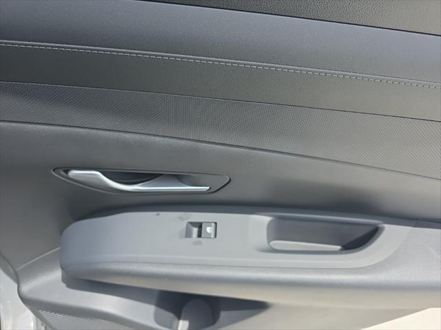 new 2025 Hyundai Tucson car, priced at $29,337
