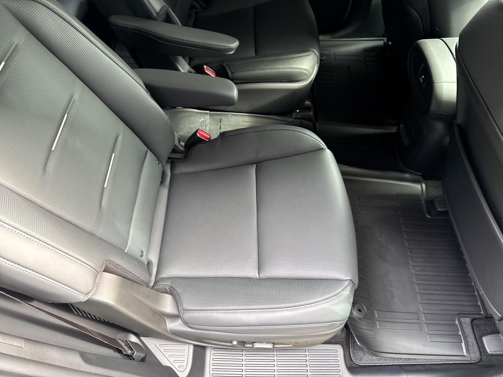 new 2026 Hyundai Palisade Hybrid car, priced at $65,075