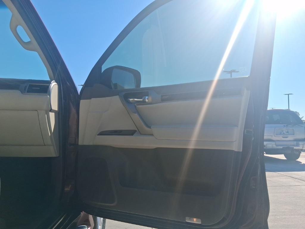 used 2018 Lexus GX 460 car, priced at $31,888