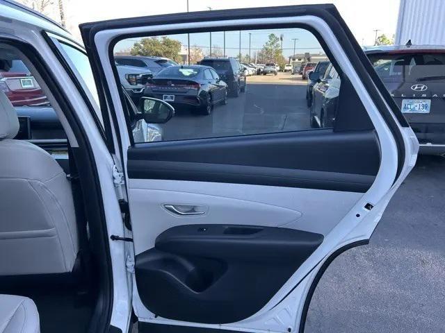 new 2025 Hyundai Tucson car, priced at $31,850