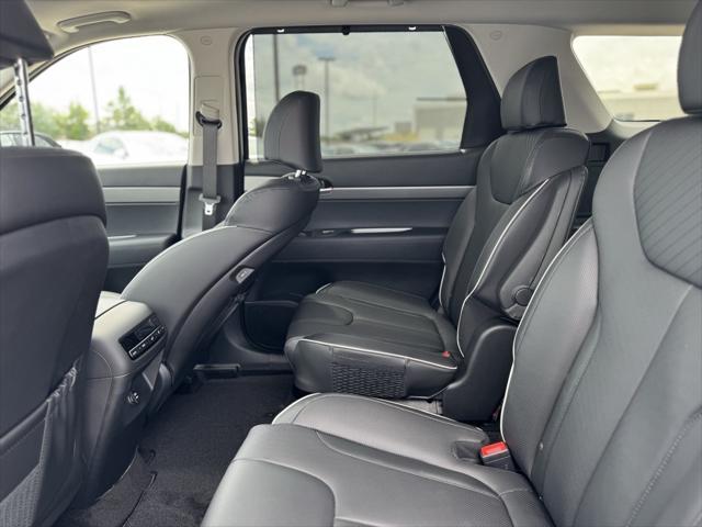 new 2025 Hyundai Palisade car, priced at $40,324