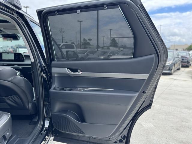 new 2025 Hyundai Palisade car, priced at $40,324
