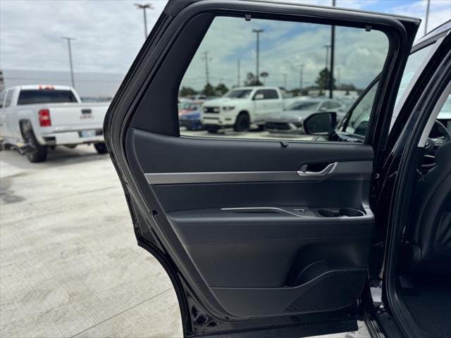 new 2025 Hyundai Palisade car, priced at $40,324