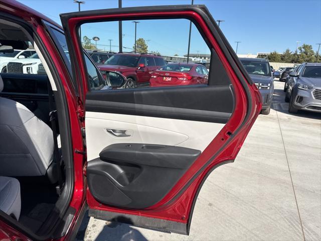new 2025 Hyundai Tucson car, priced at $28,796