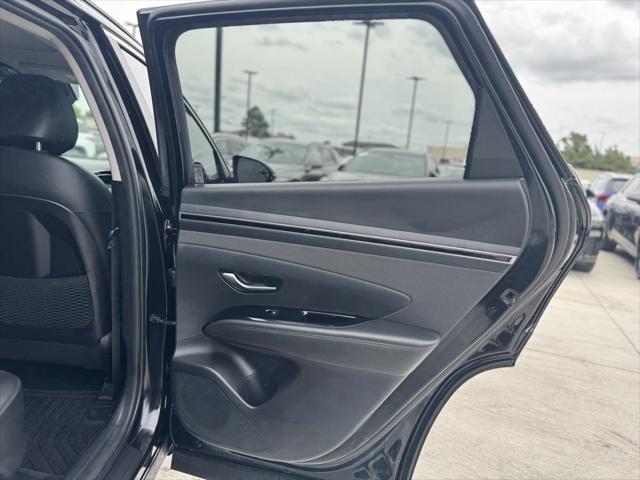 used 2024 Hyundai TUCSON Hybrid car, priced at $27,588
