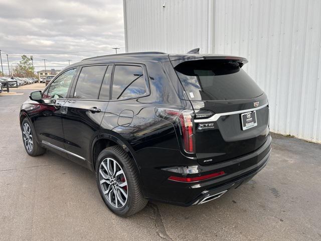 used 2024 Cadillac XT6 car, priced at $50,000