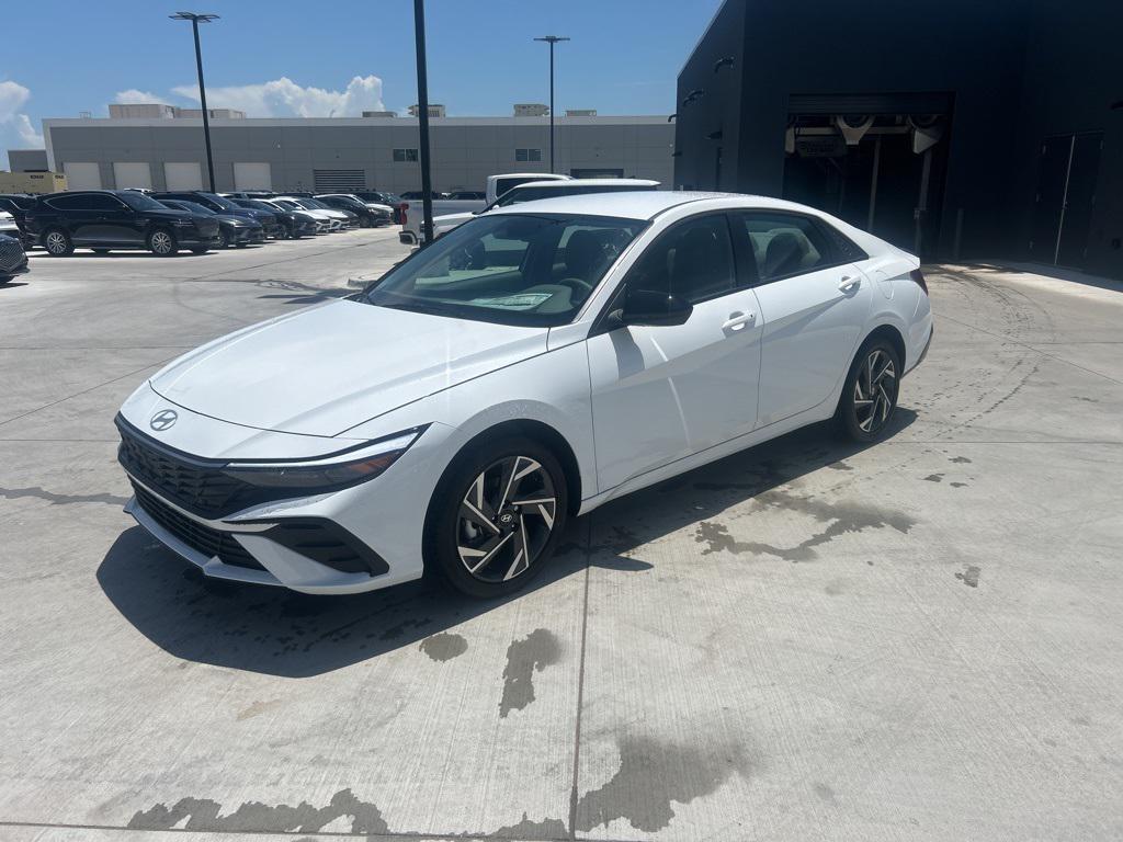 new 2025 Hyundai Elantra car, priced at $25,378