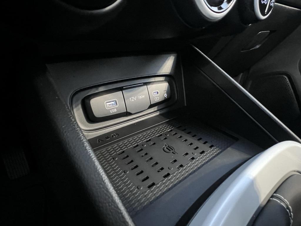 new 2025 Hyundai Venue car, priced at $22,722