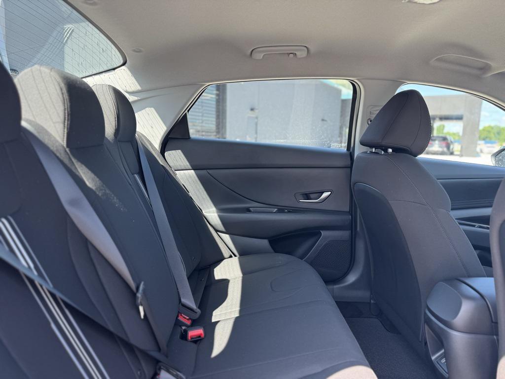 new 2025 Hyundai ELANTRA HEV car, priced at $22,876