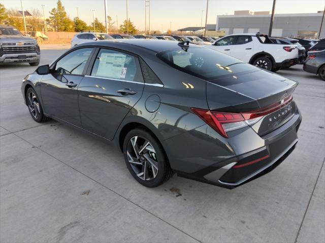 new 2025 Hyundai Elantra car, priced at $26,259