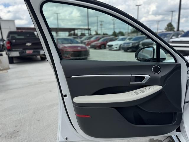 new 2025 Hyundai Sonata car, priced at $26,693
