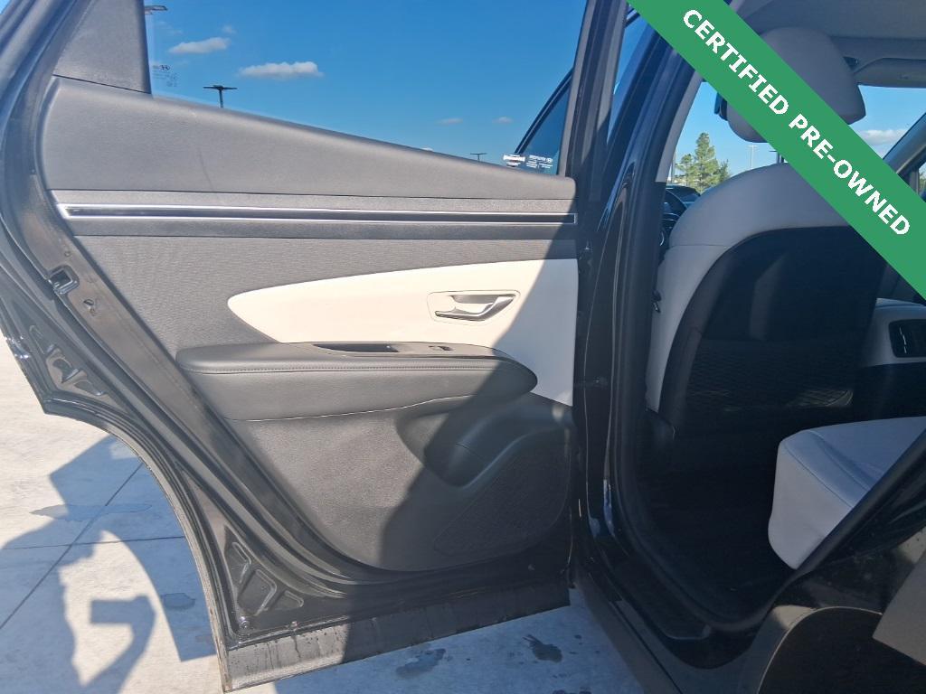 used 2024 Hyundai TUCSON Hybrid car, priced at $28,456