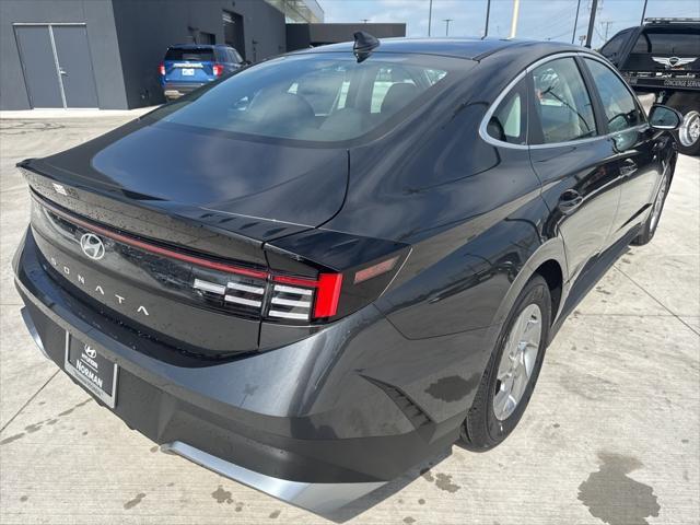 new 2025 Hyundai Sonata car, priced at $22,211