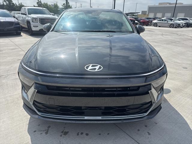new 2025 Hyundai Sonata car, priced at $22,211