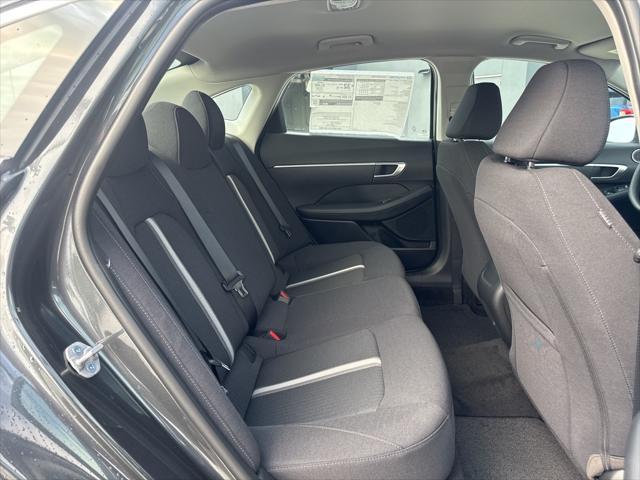 new 2025 Hyundai Sonata car, priced at $22,211