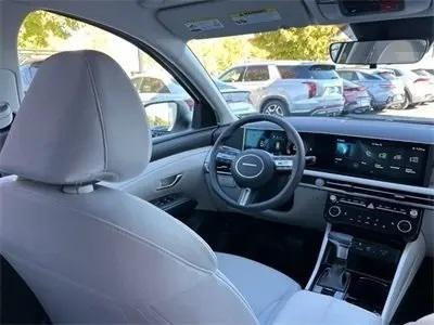 new 2025 Hyundai TUCSON Hybrid car, priced at $36,979