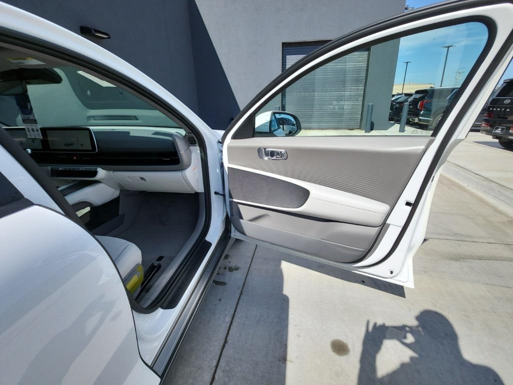 new 2025 Hyundai IONIQ 6 car, priced at $37,690