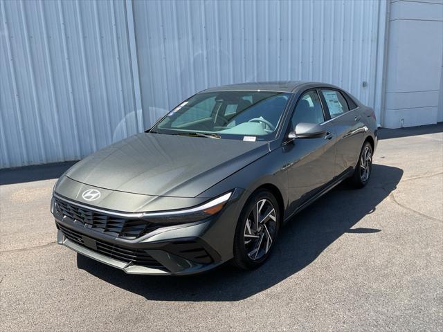 new 2024 Hyundai Elantra car, priced at $23,445