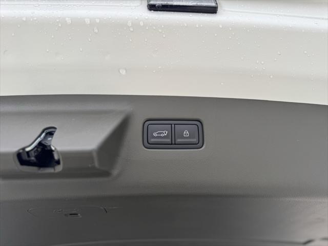 new 2025 Hyundai SANTA FE HEV car, priced at $48,734